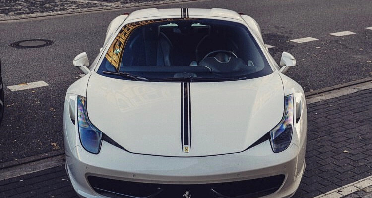 Ferrari 458 Italia cena 899000 przebieg: 64000, rok produkcji 2014 z Warszawa małe 137
